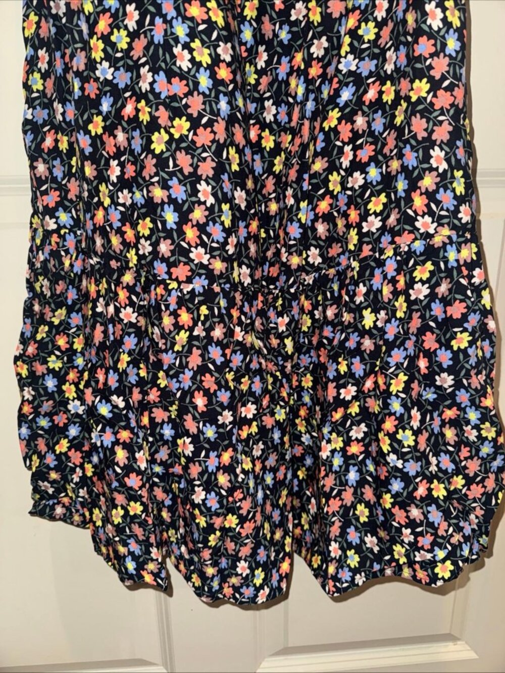 Dress Size Medium Floral - Picture 3 of 4